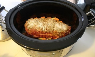 Easiest Crock Pot Roast Recipe Ever