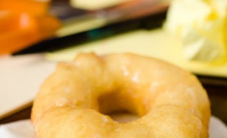 Make Homemade Krispy Kreme’s Doughnuts