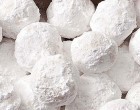 Make Almond Snowballs This Holiday!