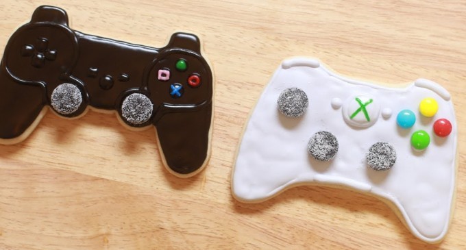 Make Game Console Controller Cookies