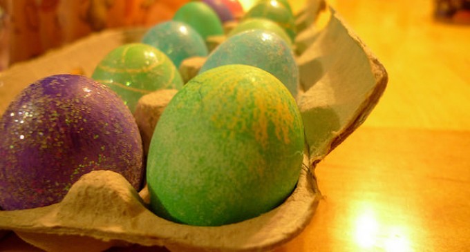 List of Safe Easter Egg Dyes