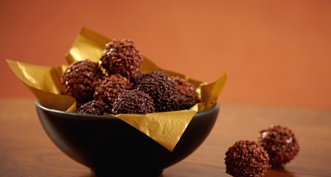 Decadent Chocolate Oreo Truffles