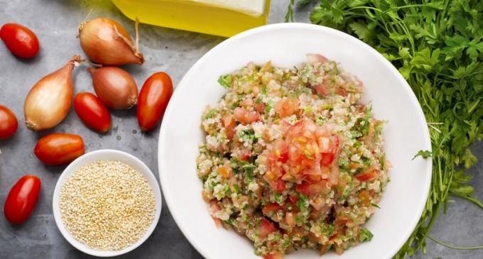 Quick and Filling Quinoa Salad