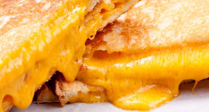Moms Famously Grilled Cheese