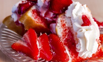 A Hot Dessert For Today Strawberry Shortcake!