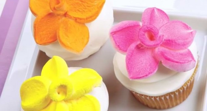 Decadent Cupcake Toppers Made Simple