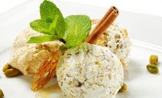 Make Ice Cream Right In Your Freezer… And It’s Delicious Too!