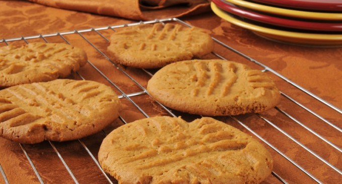 Traditional Peanut Butter Cookies