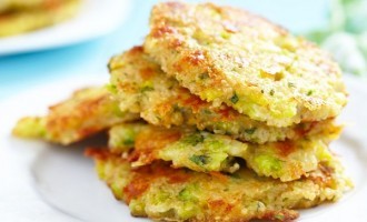 The Recipe For Fried Vegetable Quinoa Cakes That Will Have You Begging For Seconds
