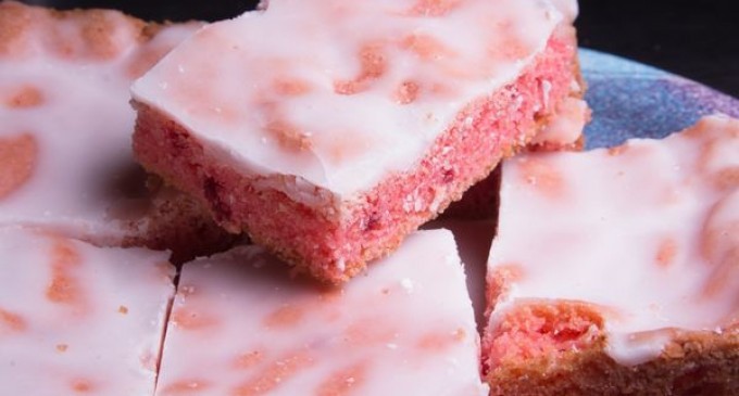 Have You Ever Had A Rich, Moist Strawberry Brownie Before?