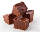 Old Fashioned Walnut Chocolate Fudge