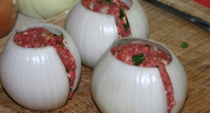 Once You Find Out Why These Onions Are Stuffed You Will Never Barbecue The Same Way Again