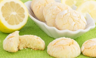 These Lemon Cookies Are Perfect For Any Summer Occasion