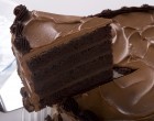 Flourless Chocolate Ganache Fudge Cake