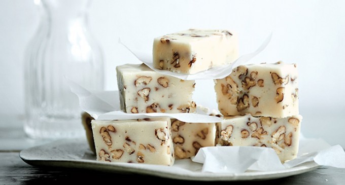 This Pecan Buttermilk Fudge Is Incredibly Addicting & Simple To Make
