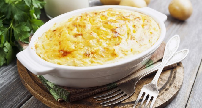 Stop Searching For Dinner & Make This Mouthwatering Cauliflower Gratin Casserole
