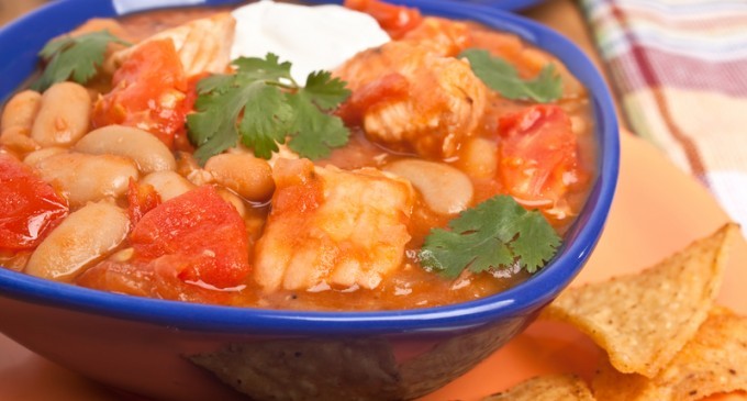 This Crock Pot White Bean Chicken Chili is So Easy to Make, It Won’t Feel Like Cooking At All!