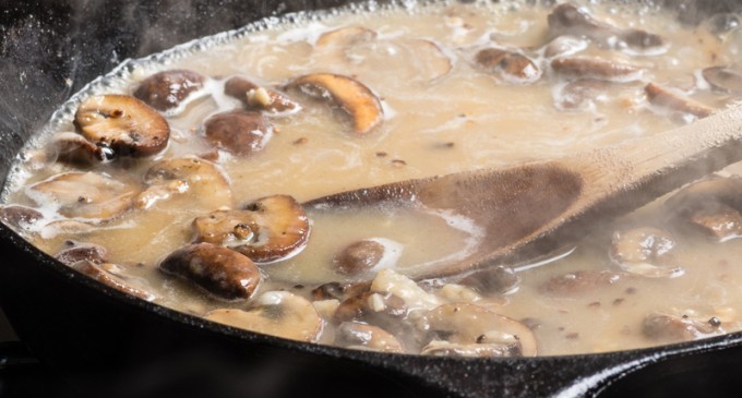 This Vegetarian Mushroom Gravy Will Steal The Show At Your Next Holiday Dinner!