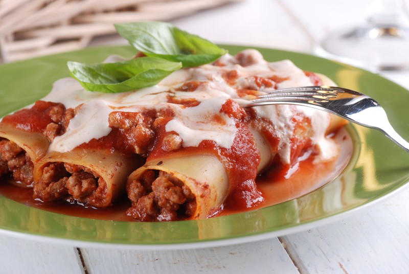 Baked Italian Sausage & Mozzarella Cannelloni’s Recipe Station