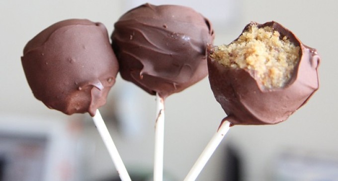 Sinfully Delicious? You Betcha! These REESE’S Chocolate Peanut Butter Pops Are Our Current Obsession!