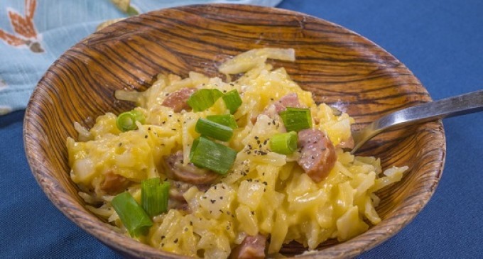 No More Standing Over The Stove, This Hearty Hash Brown Casserole Is Slow Cooker Magic!