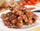 The Best Of Both Worlds Combined… Barbecued Chicken Kebabs With Bacon!