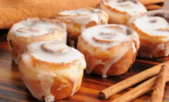 These Are By Far The Best Cinnamon Rolls We’ve Ever Tasted…You Need Them In Your Belly!