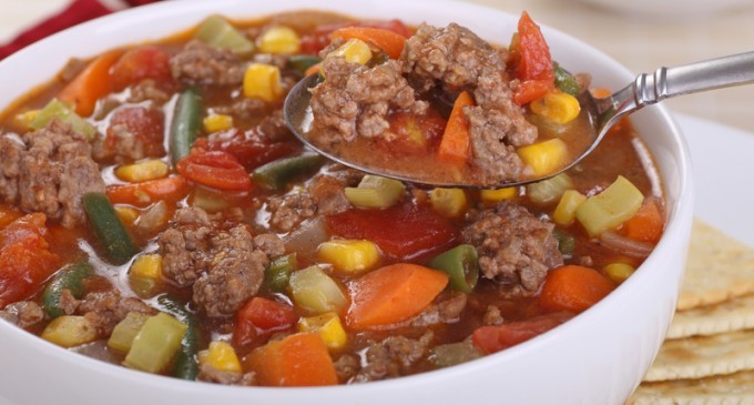 If You Like Slow Cooker Recipes, You’ll Want To Try This Soup Out ASAP!