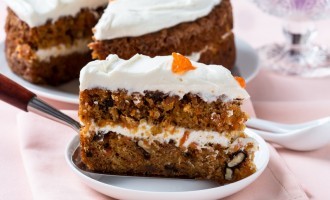 Carrot Cake & Pumpkin Pie…We Never Thought We’d See Them Together, But We’re Glad We Did!