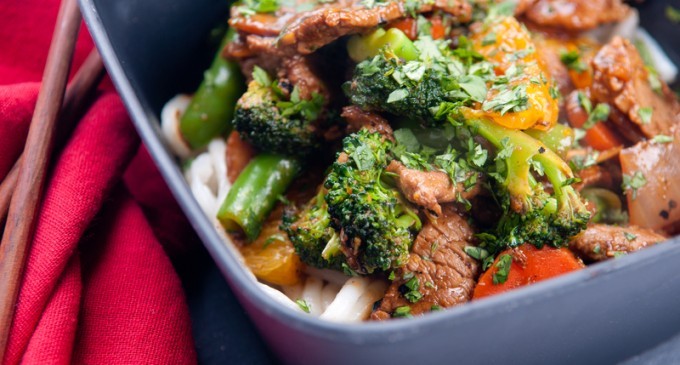 Fast, Easy & Big On Flavor: This Tender Beef Stir Fry With A Honey Pepper Sauce Is Amazing!