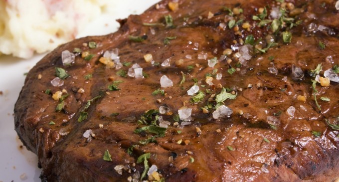 This Delicious Steak Recipe Is Pretty Straightforward & Great To Make On A Weeknight!