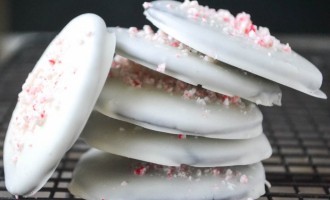 These White Chocolate Thin Mints Are Just What The Doctor Ordered!
