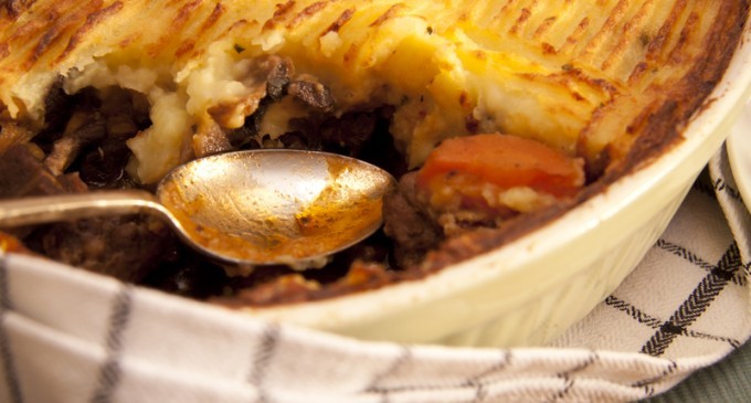 Straight Out Of The United Kingdom: How To Make A Shepherd’s Pie