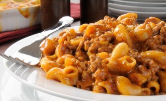 Cheese & Chili: Two Of Our All-Time Comfort Foods Together In This Fantastic One Pot Dish!