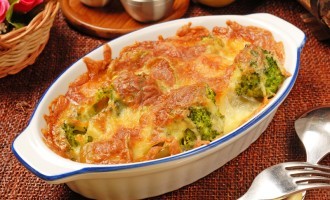 This Broccoli Bake Is So Good That It May Convince Your Friends To Go Completely Vegetarian