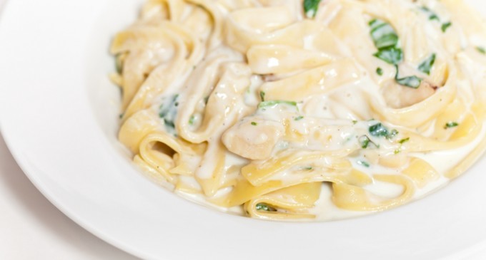 This Recipe For Fettuccine With A Creamy Mushroom Sauce Will Have You Begging For Seconds