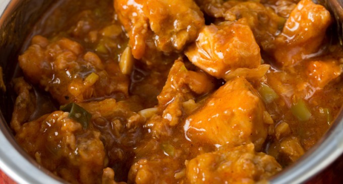 Slow Cooked Chicken With Garlic Makes The Perfect Meal Every Single Time!