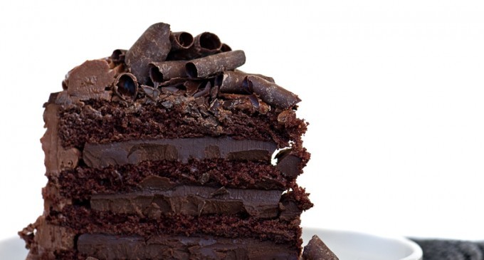 The Best Chocolate Devil’s Food Cake You’ll Ever Taste! It Really Is THAT Good!