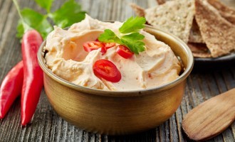 Our New Favorite Appetizer: Cream Cheese & Roasted Red Pepper Dip
