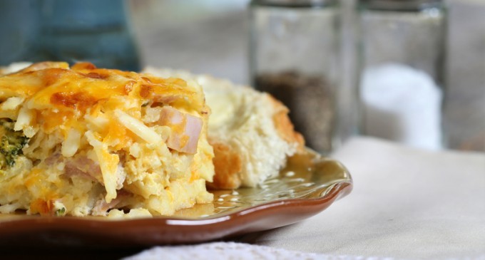 Breakfast Will Never Be The Same After This Hash Brown Casserole