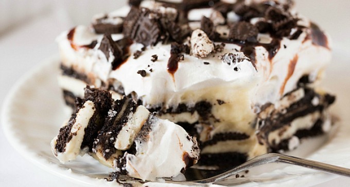 From The Oreo Cookie Crust To The Creamy, Chocolaty Filling, This Cheesecake Is Absolute Perfection In A Pan