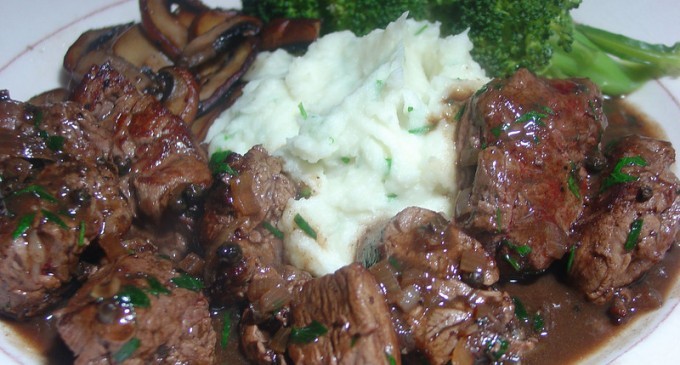 Sirloin Tips With Homemade Garlic Mashed Potatoes