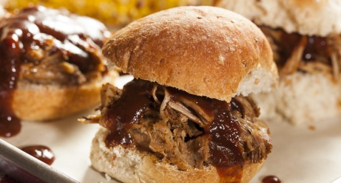 Make The Perfect, Smoky BBQ Beef Brisket Sliders Straight From Your Slow Cooker! It’s Never Been Easier!