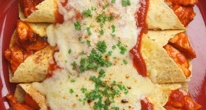 These Sour Cream Chicken Enchiladas Are So Damn Good You’ll Think You Died & Went To Heaven!