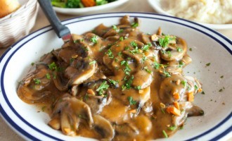 If You Want To Keep Things Simple & Flavorful Then Try This Classic Italian Chicken Dish