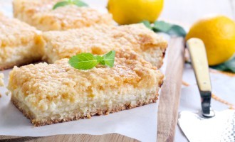 Lemony Sweet Cream Cheese Bars