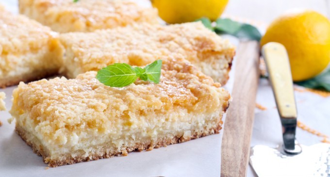 Lemony Sweet Cream Cheese Bars