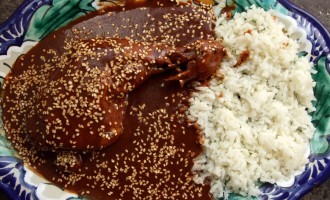 Get The Most Mouth Watering Chicken Mole With Hardly Any Work – A Great Weeknight Recipe Idea!