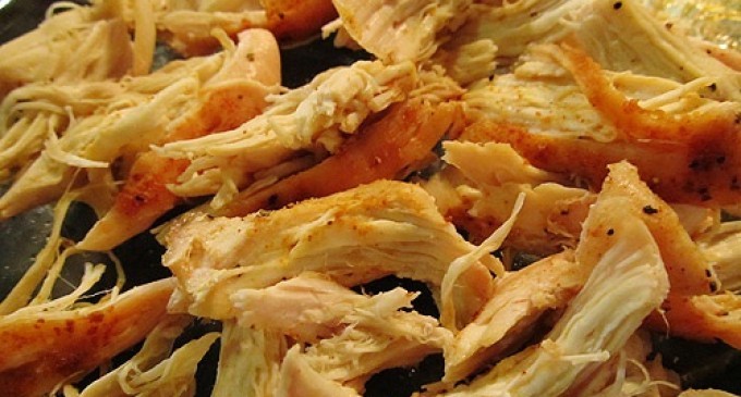 The Easiest Way To Shred Chicken… You’ll Never Do It The Same Way Again Once You See How!