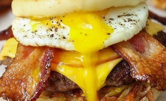Hash Browns, Double The Bacon & A Fried Egg…Could A Breakfast Burger Get Any Better?